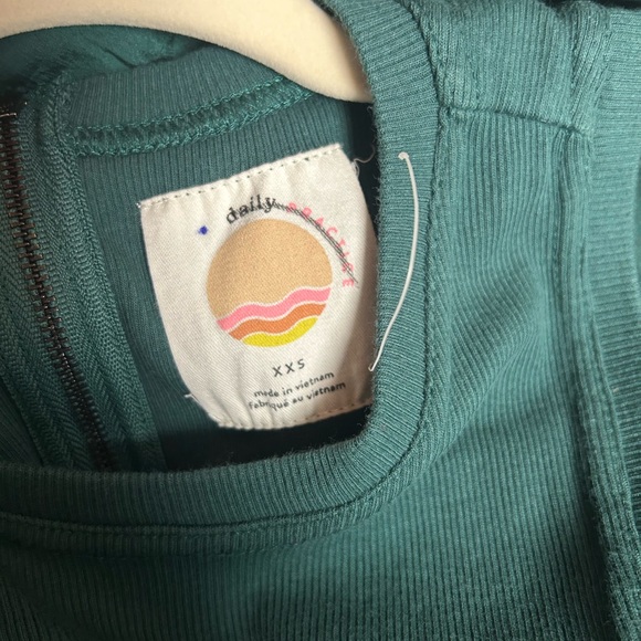 Nwot Daily Practice bowline sleeveless midi Dark Green Dress - Picture 2 of 5